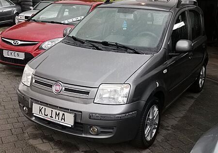 Fiat Panda 1.2 8V Dynamic Klimaautomatik