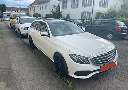Mercedes-Benz E 220 d T-Modell | 2-Zonen Klima |
