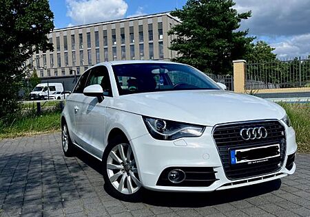 Audi A1 1.2 TFSI Ambition weiß
