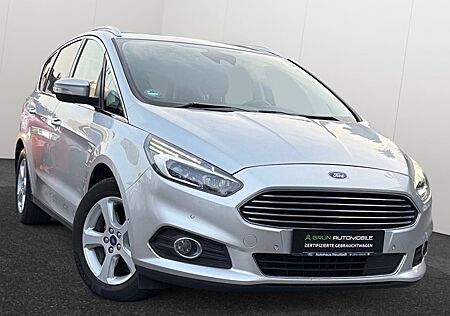 Ford S-Max Titanium/LED/AHK/7-Sitzer/8.Fach/Automatik