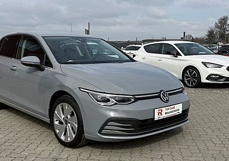 VW Golf Volkswagen VIII Lim. Style eTSI
