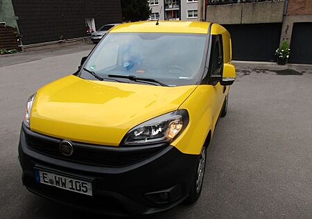 Fiat Doblo 1.4 T-Jet 16V LOUNGE Natural Power LOUNGE