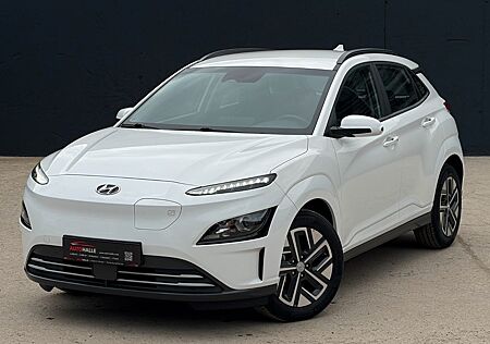 Hyundai Kona E Select SHZ LHZ ACC PDC LFA LKA CAM CarPl.