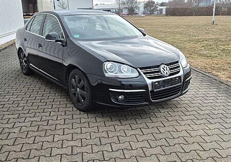 VW Jetta Volkswagen 2.0 Turbo FSI Sportline Sportline