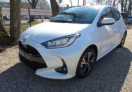 Toyota Yaris 1.5 Hybrid SideAssist/Kamera/Sitzh.