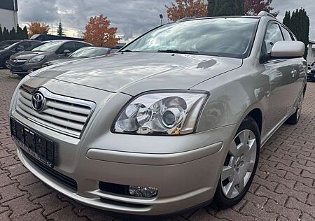 Toyota Avensis Kombi 1.8 Sol- NUR 73.000 KM- SCHECKHEFT