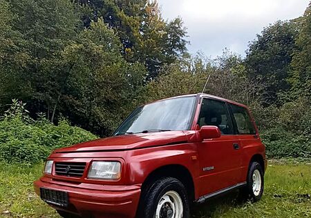Suzuki Vitara 4x4 TÜV 05/2027 NUR 113150km Kein Rost