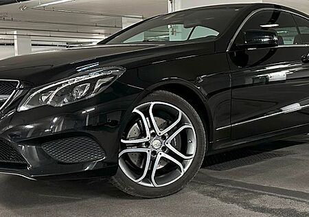 Mercedes-Benz E 200 - Coupé *Navi*ILS*SitzHz*Totw*Scheckheft
