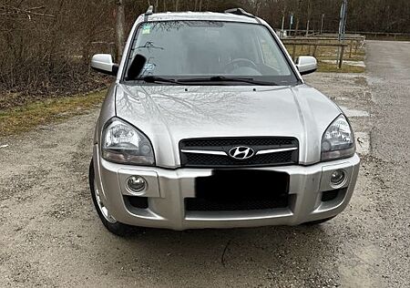 Hyundai Tucson 2.0 GLS 2WD GLS