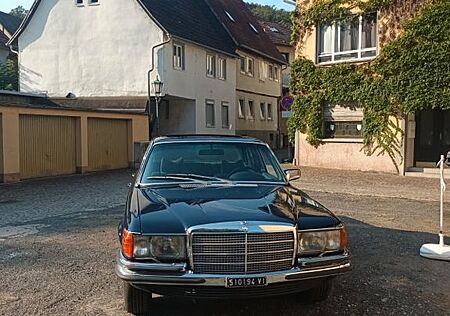 Mercedes-Benz 450