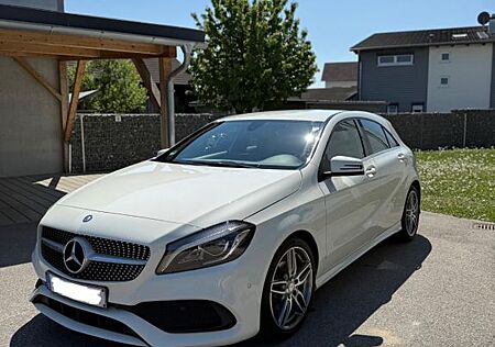 Mercedes-Benz A 180 A180 AMG Line/Großes Display/inkl. Winterreifen