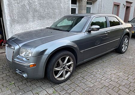 Chrysler 300C gebraucht kaufen Chrysler 300C 5.7 V8 HEMI Autom. -
