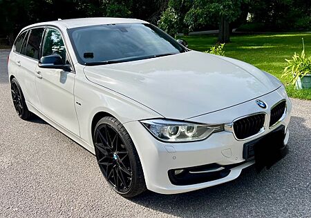 BMW 320d Touring AHK Navi Klima Xenon HiFi 20 Zoll