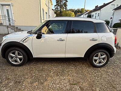 MINI One D Countryman