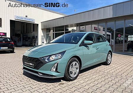 Hyundai i20 Select Kamera Navi Apple CarPlay Spurhalte