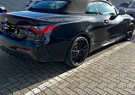 BMW 430i Cabrio M Sport A M Sport