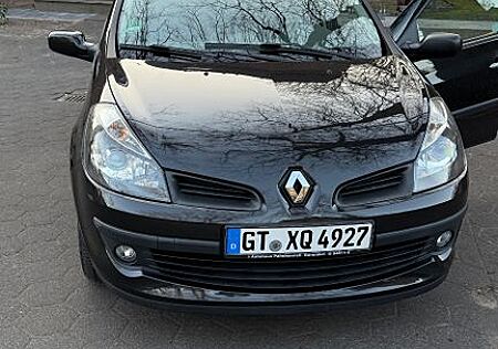Renault Clio Grandtour Authentique 1.2 16V Eco2 55kW...