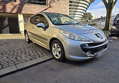Peugeot 207 Access 120 Access