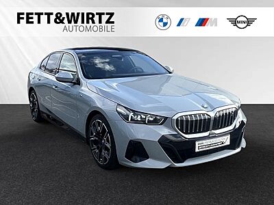 BMW i5 eDrive40 M Sport|Pano|Autobahnass.|DA&PA-Prof