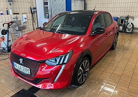 Peugeot 208 Elektromotor 136 GT Pack
