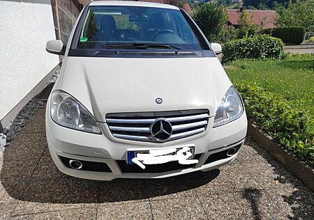 Mercedes-Benz A 160 CDI BlueEFFICIENCY - TÜV Neu