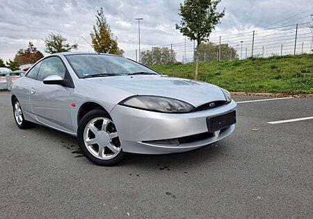 Ford Cougar 2.5 V6