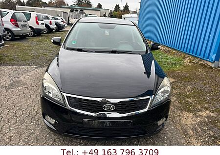 Kia Cee'd / Ceed 1.6 CRDi 90PS Spirit