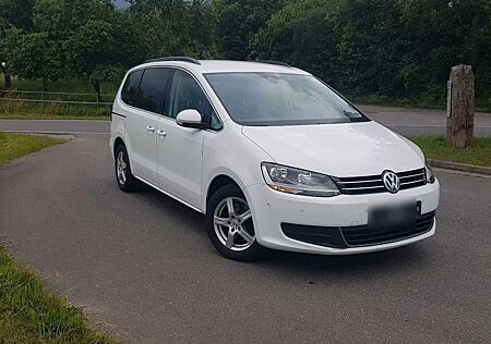 VW Sharan Volkswagen 2.0 TDI SCR 135kW DSG ACC