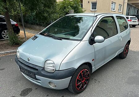Renault Twingo Cinetic 2 1.2 16V Quickshift