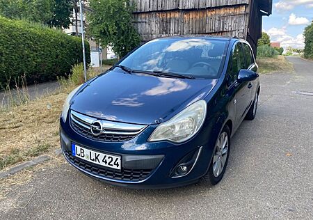 Opel Corsa 1.4 blau gepflegt 74kW Automatik