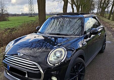 Mini Cooper LED LEDER NAV PANO BI-XENON