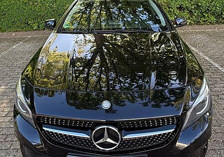 Mercedes-Benz CLA 220 Night Paket, Tüv, Schiebedach, Wenig km
