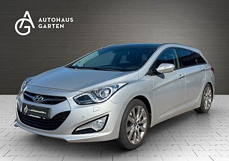 Hyundai i40 cw Panorama Leder Kamera Xenon SHZ 2.Hand