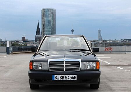 Mercedes-Benz 190 W201, 2.3 Automatik, Klima, elektr. FH