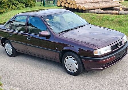 Opel Vectra *Rarität* TOP* A mit wenig KM