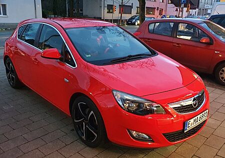 Opel Astra 1.7 J CDTI - frisches TÜV, Motoröl.
