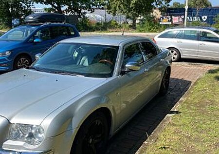 Chrysler 300C 3.5 V6 Autom. -