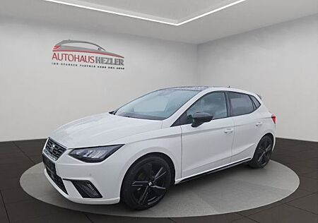 Seat Ibiza FR Black Edition Panorama Navi LED Sperrdi