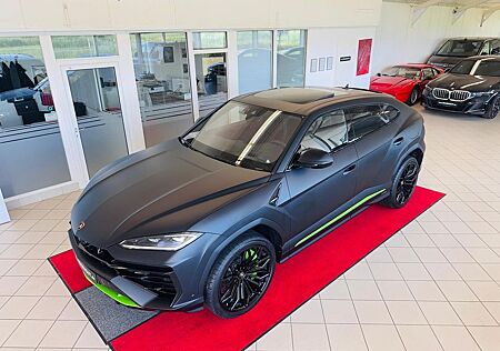 Lamborghini Urus SE Akrapovic*MATT*B&O*PANO*