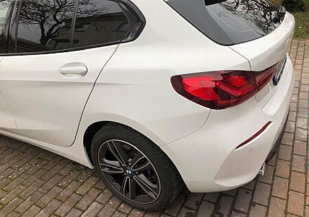 BMW 120d Steptronic -