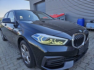 BMW 116D ADVANTAGE * NAVIGATION * LED * LIVE COCPIT