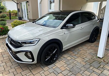 VW Taigo Volkswagen 1.5 TSI DSG R-Line *Vollausstattung*