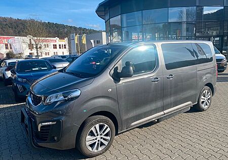 Peugeot Traveller Allure L2 HDI 180 EAT Rollstuhlrampe
