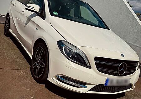 Mercedes-Benz B 200 gebraucht kaufen Mercedes-Benz B 200 BlueEFFICIENCY -