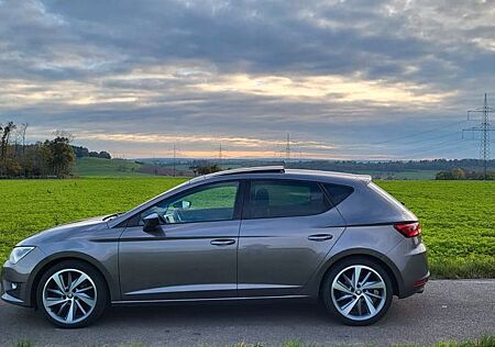 Seat Leon 2.0 TDI 135kW Start&Stop FR DSG FR