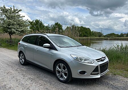 Ford Focus Turnier Trend *TÜV 08/26*