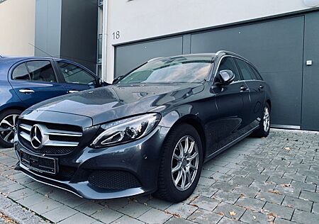 Mercedes-Benz C 200 T 7G-TRONIC Avantgarde