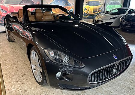 Maserati GranCabrio 4.7 V8 Automatik ++BELLA MACCHINA++