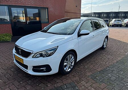 Peugeot 308 1.2 110 Executive SW Pano, PDC,
