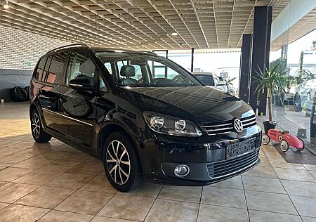 VW Touran Volkswagen Highline